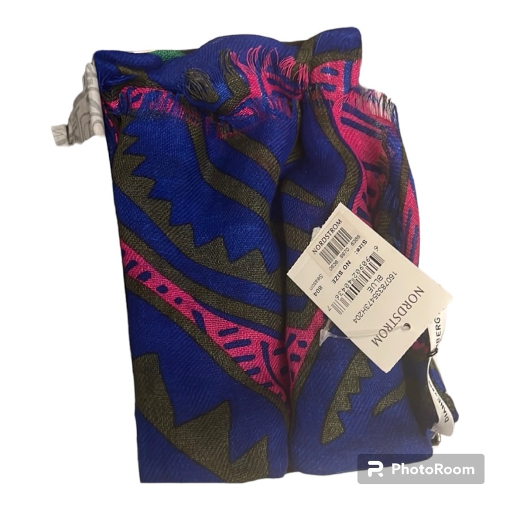 NWT Diane Von Furstenburg scarf